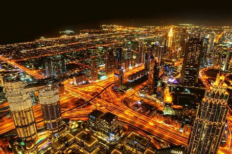 Brilliant Burj Khalifa At Night Plan Your Evening Experience At The Top
