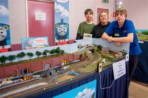 Hundreds Flock To Massive Model Railway Exhibition Derbyshire Live