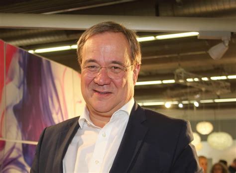 Außerdem klärt sich auch die frage, inwiefern armin laschet von karl dem großen abstammt. Germany: Armin Laschet becomes the new president of the ...