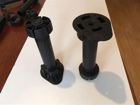 Juego De 4 Patas De Plastico 14-18cm Para Muebles Cocinas - $ 298.00 en