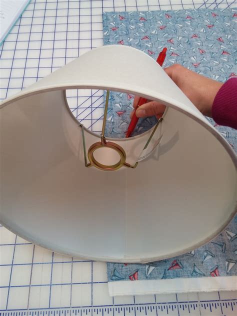 The Shabby A Quilting Blog By Shabby Fabrics How To Cover A Lamp