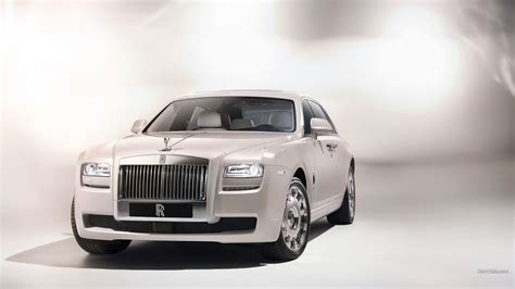 White Rolls Royce Car Rolls Royce Ghost Car Luxury Cars British