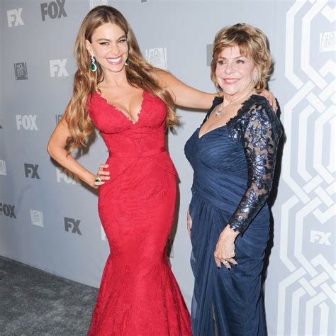 Photos Of Sofia Vergara And Her Mom Popsugar Latina