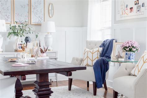 Here are chic and modern ideas to help you design your small space today! Easy Neutral Fall Decor - The Home I Create
