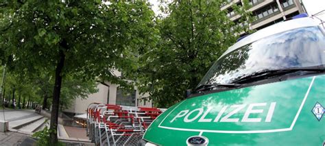 Ist in deutschland eine ausgangssperre gültig? Corona-Krise: Bayern verhängt Ausgangssperre - newsburger.de