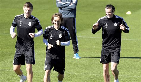 New video luka modric transformation before and after (face & hair style & teeth). Kroos würde mit „Modrić und Bale" auch gerne für ...