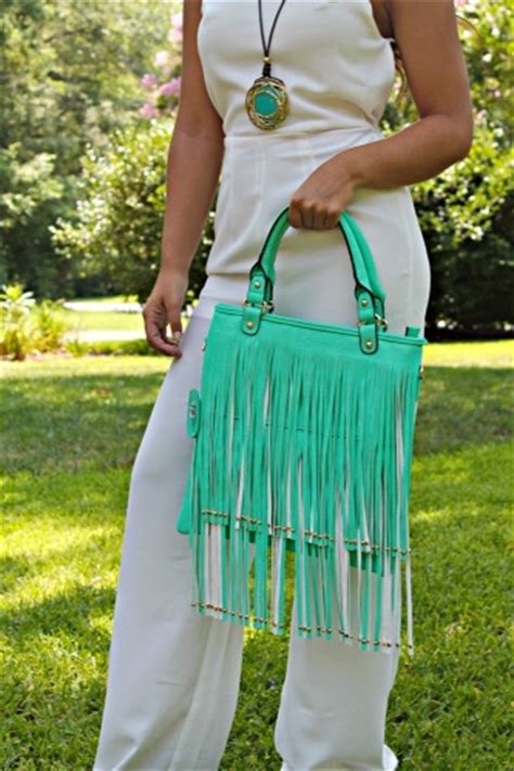 26 Ways To Wear Mint Green Styles Weekly