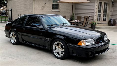 Here S What Makes The Fox Body Ford Mustang A Desirable Muscle Car