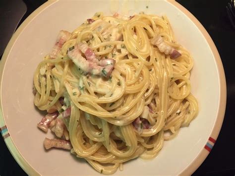 Spaghetti in Schinken - Sahne - Soße von Chrisssi87 Chefkoch