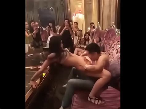 Sexy Girl In Karaoke In Cambodia XVIDEOS