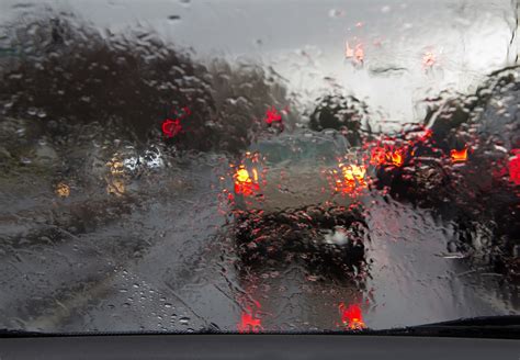 When Driving In Heavy Rain Drivers Should Use Xolerwall