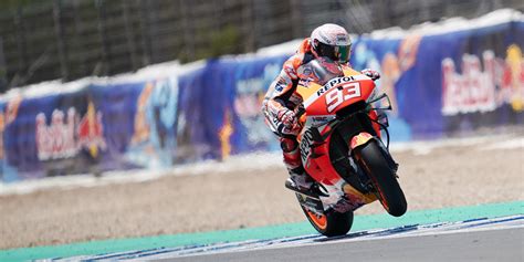 He has a younger brother named alex. Marc Márquez surgery successful; targets Brno for MotoGP ...