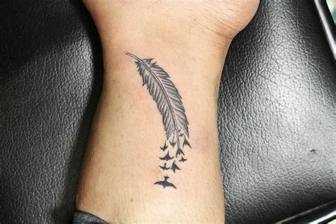 10 Famous Simple Tattoo Ideas For Men 2023