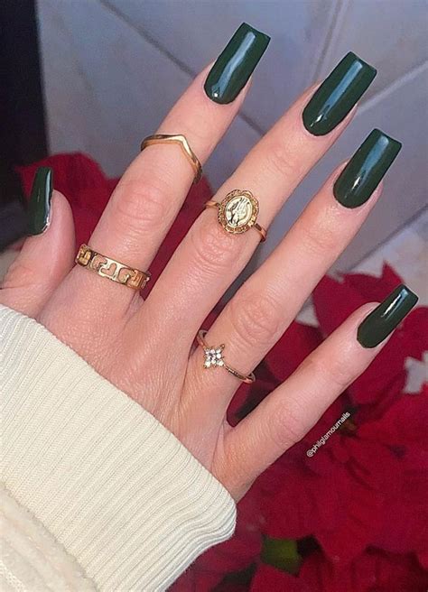 40 Trendy Ways To Wear Green Nail Designs Simple Deep Green Coffin Nails