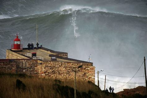 Surfer Legt Willige Latina Flach Telegraph