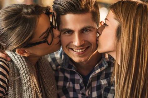 Polyamorous Dating The Ultimate Guide To Dating Multiple Women