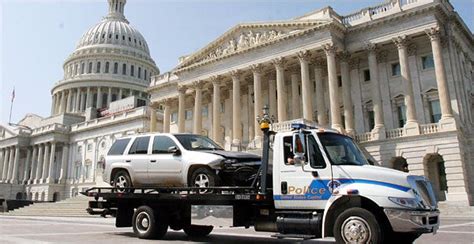 Man With Gun Leads Police On Chase Through The Capitol The New York Times