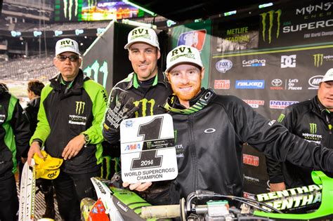 1,242,510 likes · 1,264 talking about this. Interview Ryan Villopoto | Motorcross - Enduro - Supermoto ...