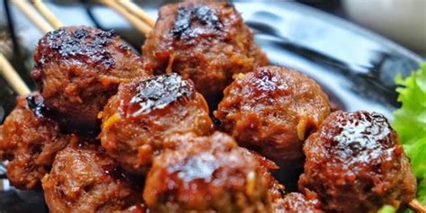 Dengan rasa yang endes akan membuat kalian ketagihan. 7 Menu dan Tempat Makan Siang di Malang - TravelAksi ...