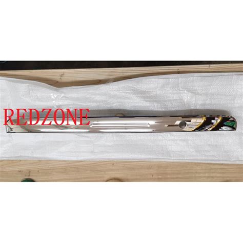 Aircon spray to clean the rear aircon of your toyota hiace. TOYOTA HIACE KDH200 REAR BONNET GARNISH MOULDING CHROME ...