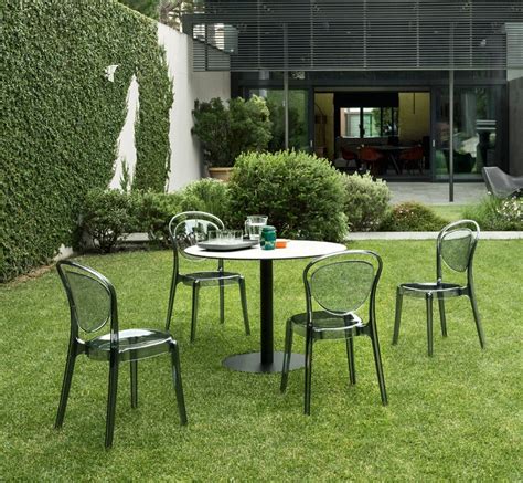 The soft, recognizably curvy shape is made out of. Calligaris Chair PARISIENNE CS1263 - Chairs | Equal furniture