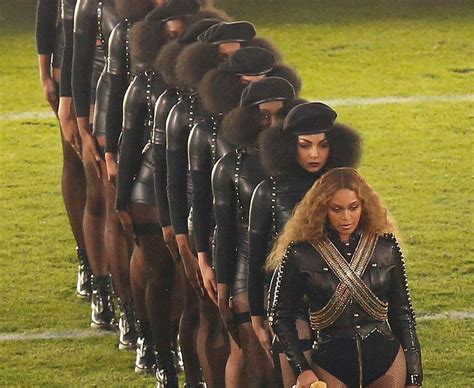 Beyonce S Super Bowl Performance Why Was It So Significant BBC News