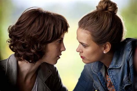 dvojina dual reseña de la película lésbica lesbicanarias