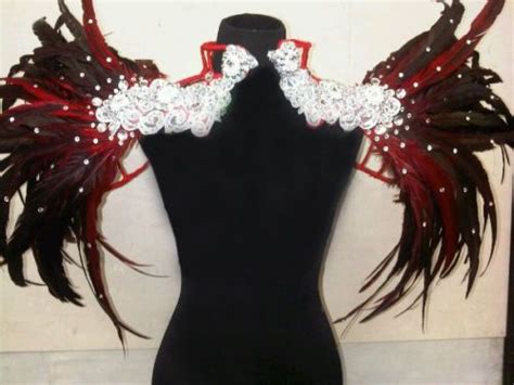 Red Drag Cabaret Feather Shoulder Collar Back Harness