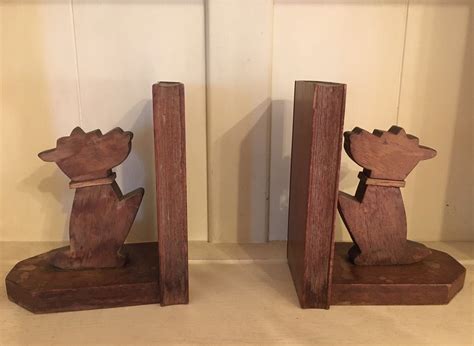 Pair Of 1950s Vintage Antique Bookends Carved Wooden Etsy Wooden