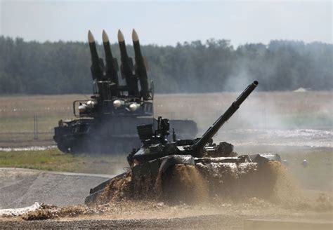 The secretary general has said he is looking forward to working with us president. Il carro armato T-90, spauracchio dei generali NATO ...