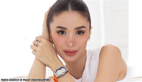 It S Official Heart Evangelista Is The New Face Of Philip Stein