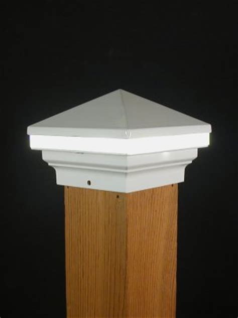 Aurora Iris LED Deck Post Light