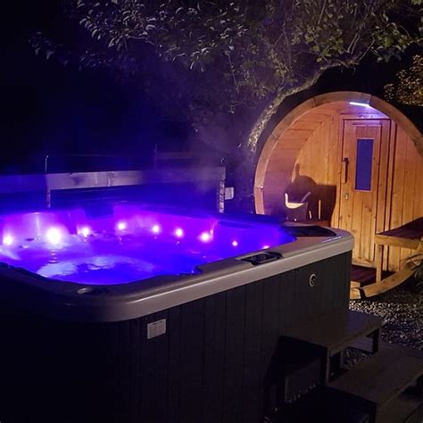 Luxe Overnachting Met Prive Jacuzzi En Sauna Midden In De Natuur Updated 2022 Tripadvisor