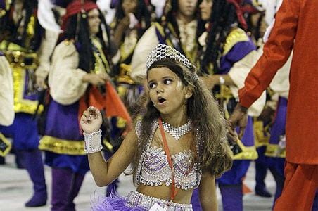 Year Old Samba Queen Cries At Rio S Carnival