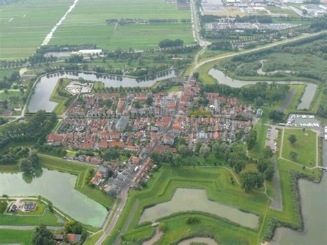 Van nieuwpoort operates in the netherlands. Nieuwpoort van boven. My hometown .. | Nederland, Holland, Bezienswaardigheden