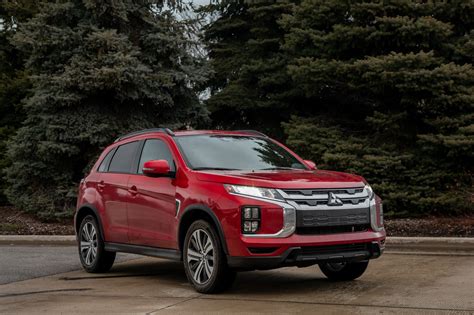 Car reviews mitsubishi 2020 mitsubishi outlander sport review. 2020 Mitsubishi Outlander Sport Review: More Misses Than ...