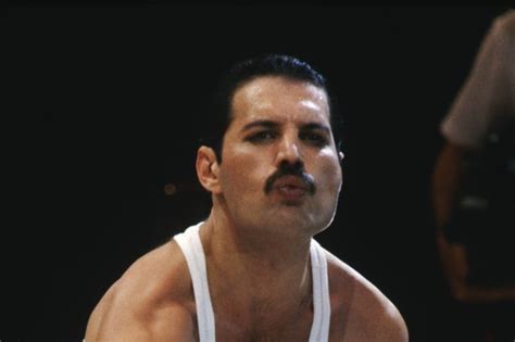 Think you can you sing like freddie mercury? Amazing unreleased photos of Freddie Mercury to celebrate ...