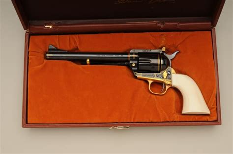 Colt Single Action Army Revolver New Frontier Series 45 Caliber 7 1