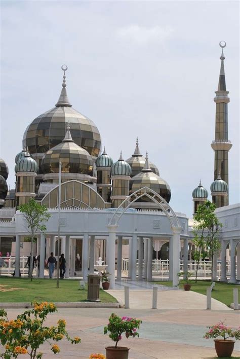 Postal code 21300 is located in kuala terengganu. Crystal Mosque of Kuala Terengganu, Malaysia | Camiler ...