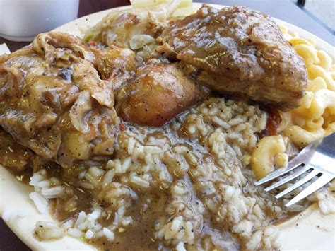 Let's eat dinner.baked chicken rice and gravy and p'o man's peach dumplings roshani reunites with mother 28 years after she was forced to give her up | 60 minutes australia amazing diy european style tiny house with pizza oven no bake macaroni with white sauce!!! Smothered chicken, rice and gravy, mac n cheese, and ...
