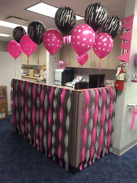 Pin By Carolyn Conner On Decorating At Work Cubicle Birthday