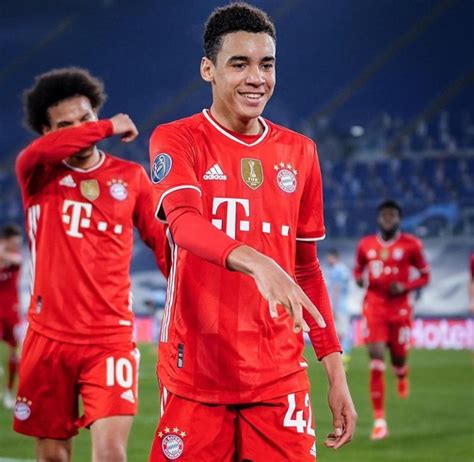 التعادل الإيجابي سيد الموقف بين الوفاق و الإتحاد. اليافع موسيالا يفضل منتخب ألمانيا على حساب إنكلترا
