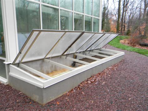 Cold frames slant diagonally, with the back board higher than the front, and face south to catch the the glass part of the cold frame is referred to as the light, since that is where the light comes in. Custom built cold frames. Made with an aluminum frame that ...