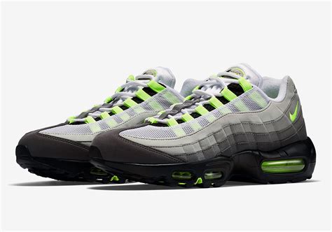 Nike Air Max 95 Neon Returning This Fall 2020