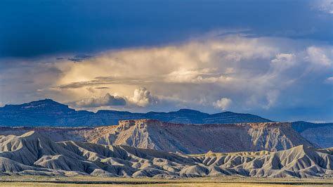 Colorado Badlands Photograph By Howie Garber Fine Art America