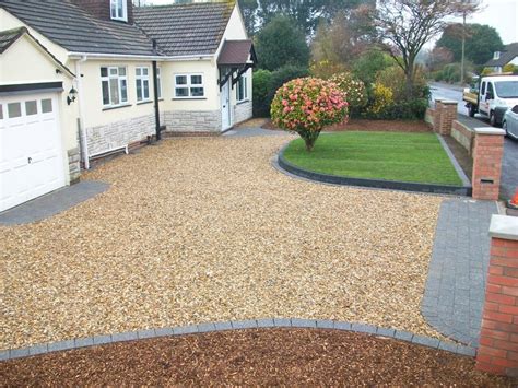 Different Paving Materials For Driveway Ideas Garden