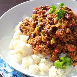 Chilli is continually being embraced in south african kitchens, including cincinnati chilli. Mince and beans on pap | Food24