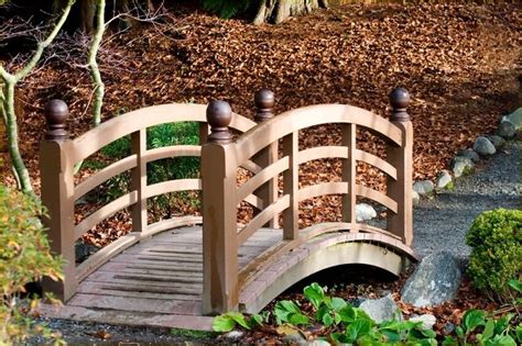 50 Stunning Small Backyard With Bridge Ideas Backyard Bridges Garden