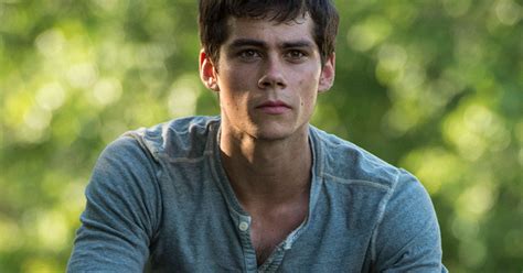 Check out this biography to know about his childhood, family life, achievements and other facts related to his life. Dylan O'Brien Hurt On Maze Runner Set; Will Be Okay ...