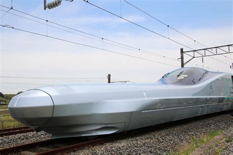 Japanese Railway Company Starts Testing 249mph Bullet Train Speeds
